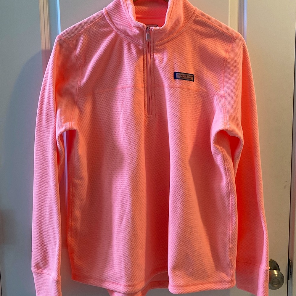 Vineyard Vines peachy/pink half zip up. Brand new!